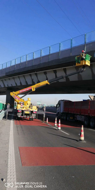 新疆高空車出租案例